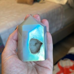 Aura agate tower with cave